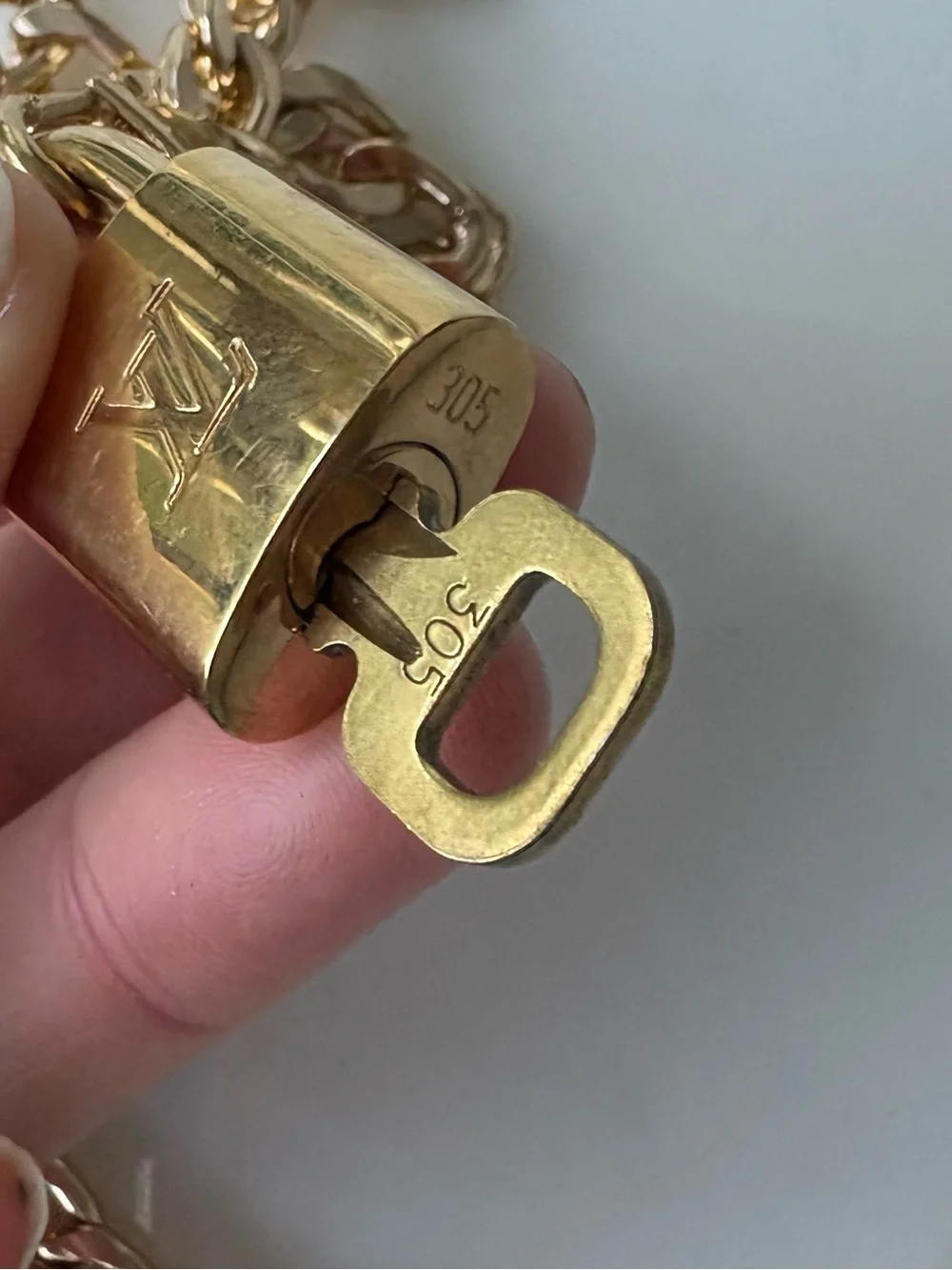 Louis Vuitton Very Shiny Gold-Tone Padlock Authentic on  Chain Necklace